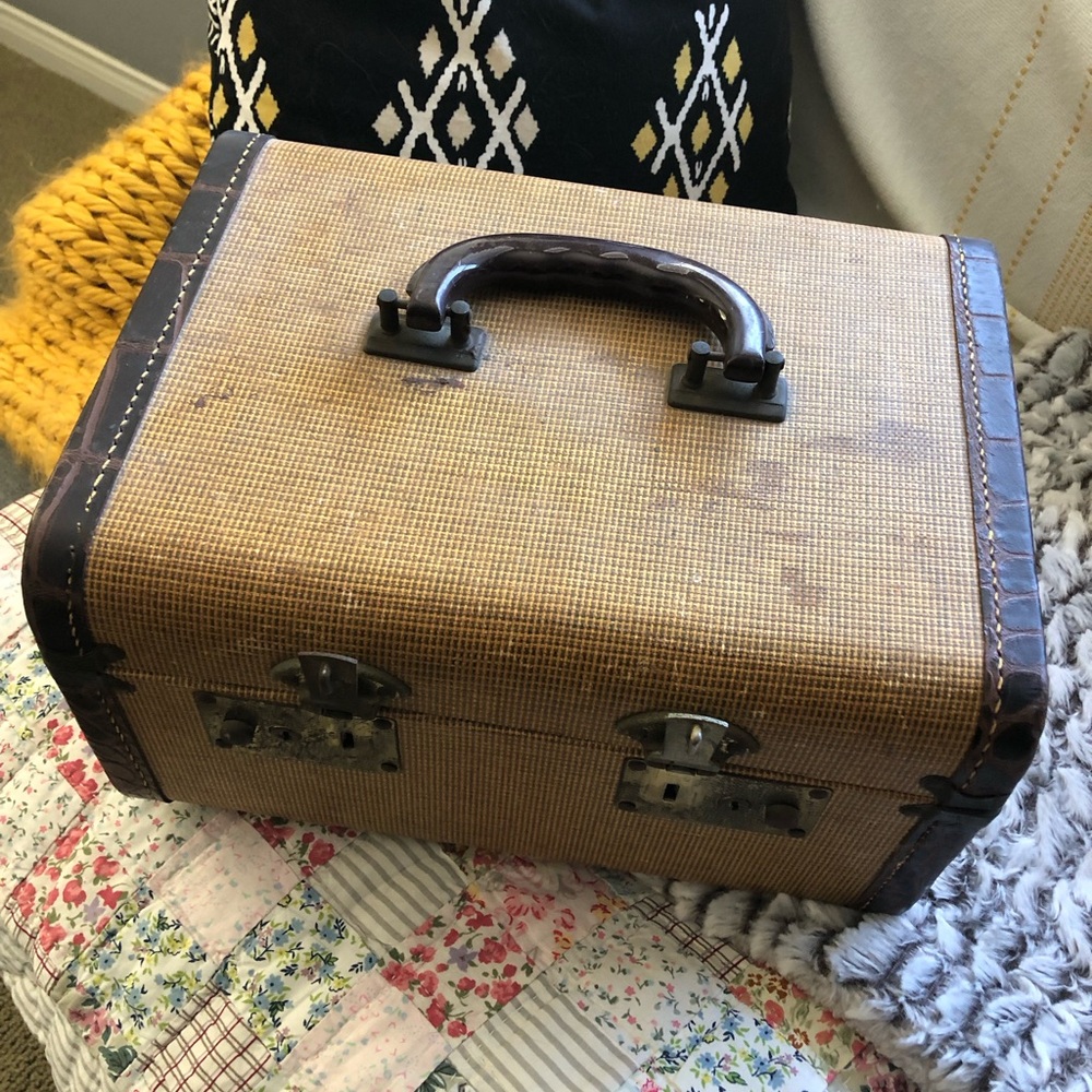 Vintage Tan Suitcase with Dark Brown Accents